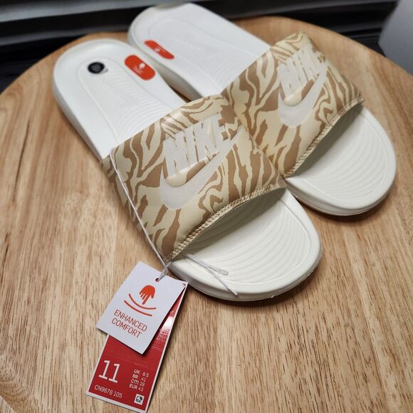 Nike Victori One Slide Sandals – Women’s Size 11 - Picture 1 of 7
